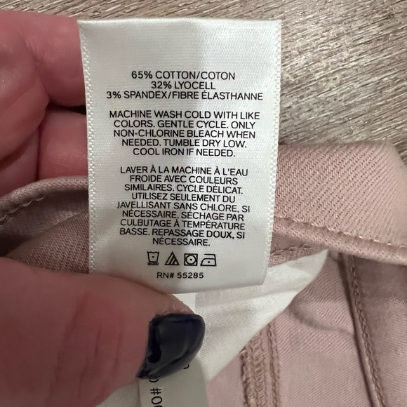 NWOT Express Mid Rise Jeans - Picture 16 of 17